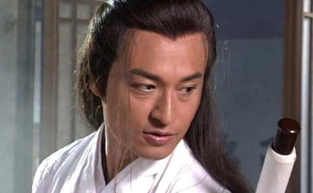 Ngoại hình của 'Trương Vô Kỵ' Mã Cảnh Đào ở tuổi 61: Nhan sắc xuống cấp, trông như ông lão  - Ảnh 5